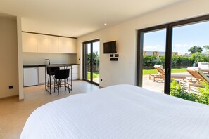 5 bedrooms, in-room safe, iron/ironing board, travel cot - Villa Luxe all comfort Lecci ( Porto Vecchio) 5 rooms, Swimming pool, 10 persons (Lecci)
