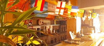 Oak Valley Retreat – A Cozy Homestay, Lively Hostel & Vibrant Café in the Hills!