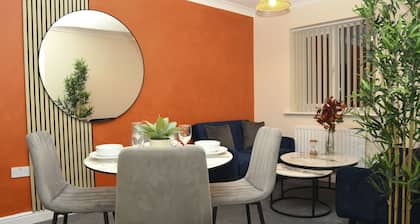 Warrington Suites by Relax Stays