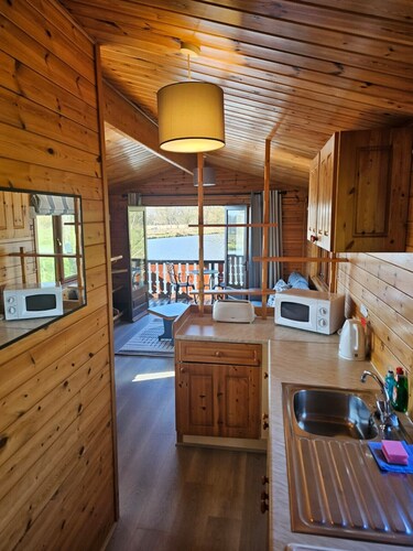 Filby Broads Lodge Houseboat