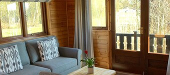 Thurne River Lodge Houseboat