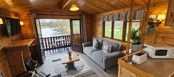 Salhouse Broads Lodge Houseboat
