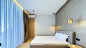 Deluxe villa, uitzicht op meer | 3 slaapkamers, gratis wifi