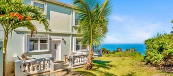 Justin's Paradise Retreat- 2 Bdrm-Sleeps 7