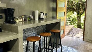 Standard Double Room, Private Bathroom, Ground Floor | Shared kitchen