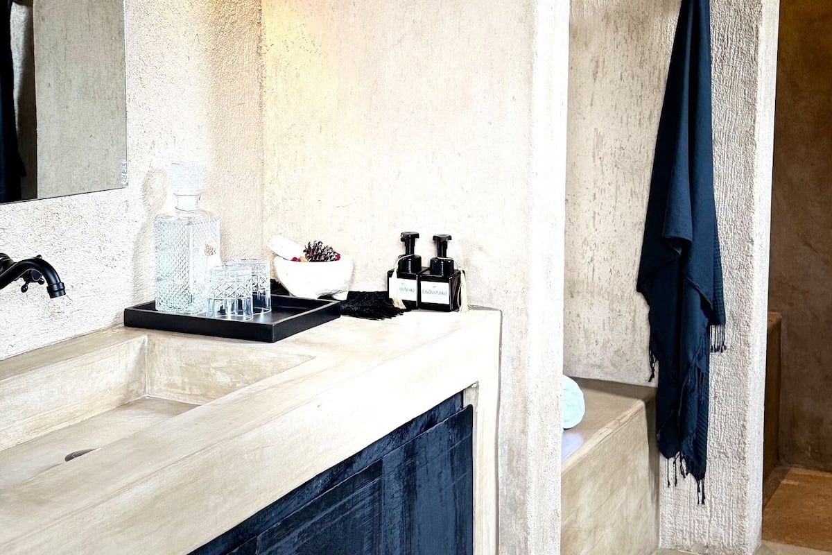 1 kamar tidur, meja kerja, dan Wi-Fi gratis