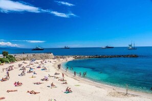 Beach - Superb 3 P with balcony view near beach (Antibes)