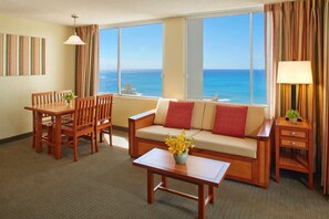 TV, stereo - Ocean View•1 BR Corner Condo•Mins to Waikiki Beach (Honolulu)
