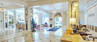 All-star weekend 3-bedroom Presidential Suite with AC, WiFi, and Fitness Room