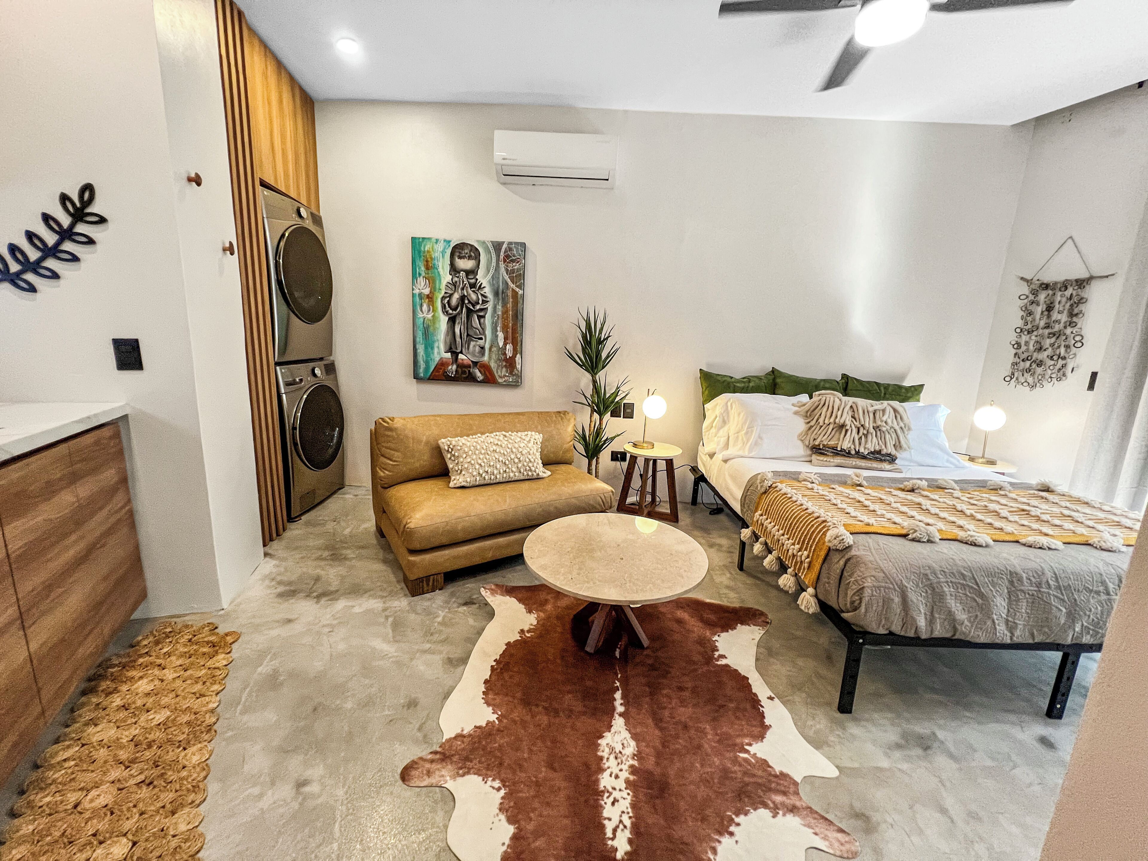 1 bedroom, in-room safe, desk, free WiFi