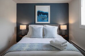 5 Schlafzimmer, Bügeleisen/Bügelbrett, Reisekinderbett, kostenloses WLAN