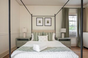 5 bedrooms, iron/ironing board, travel cot, free WiFi