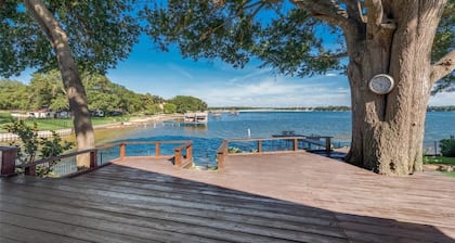 Payne Springs Paradise with Hot tub and Pool