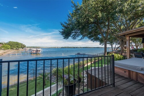 Payne Springs Paradise with Hot tub and Pool