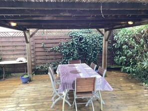 Outdoor dining - Villa 800m plage 6 pers 3 bdrms (Andernos-les-Bains)