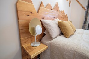 1 غرفة نوم ومكواة/لوح كي وسرير سفر وواي فاي