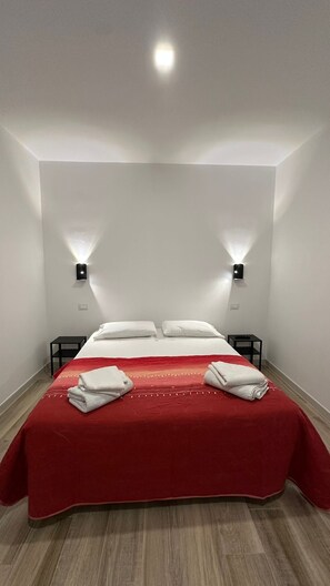 2 bedrooms, WiFi, bed sheets - A cà del Lupo Holiday home (Carrara)