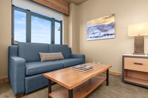 Televisión, chimenea