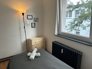 1 chambre, Wi-Fi, draps fournis