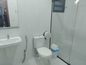 ห้องคลาสสิกสำหรับสี่ท่าน | ห้องน้ำ