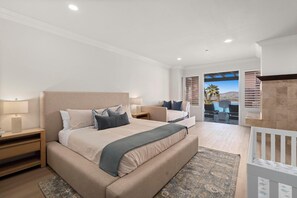 6 bedrooms, iron/ironing board, travel cot, free WiFi