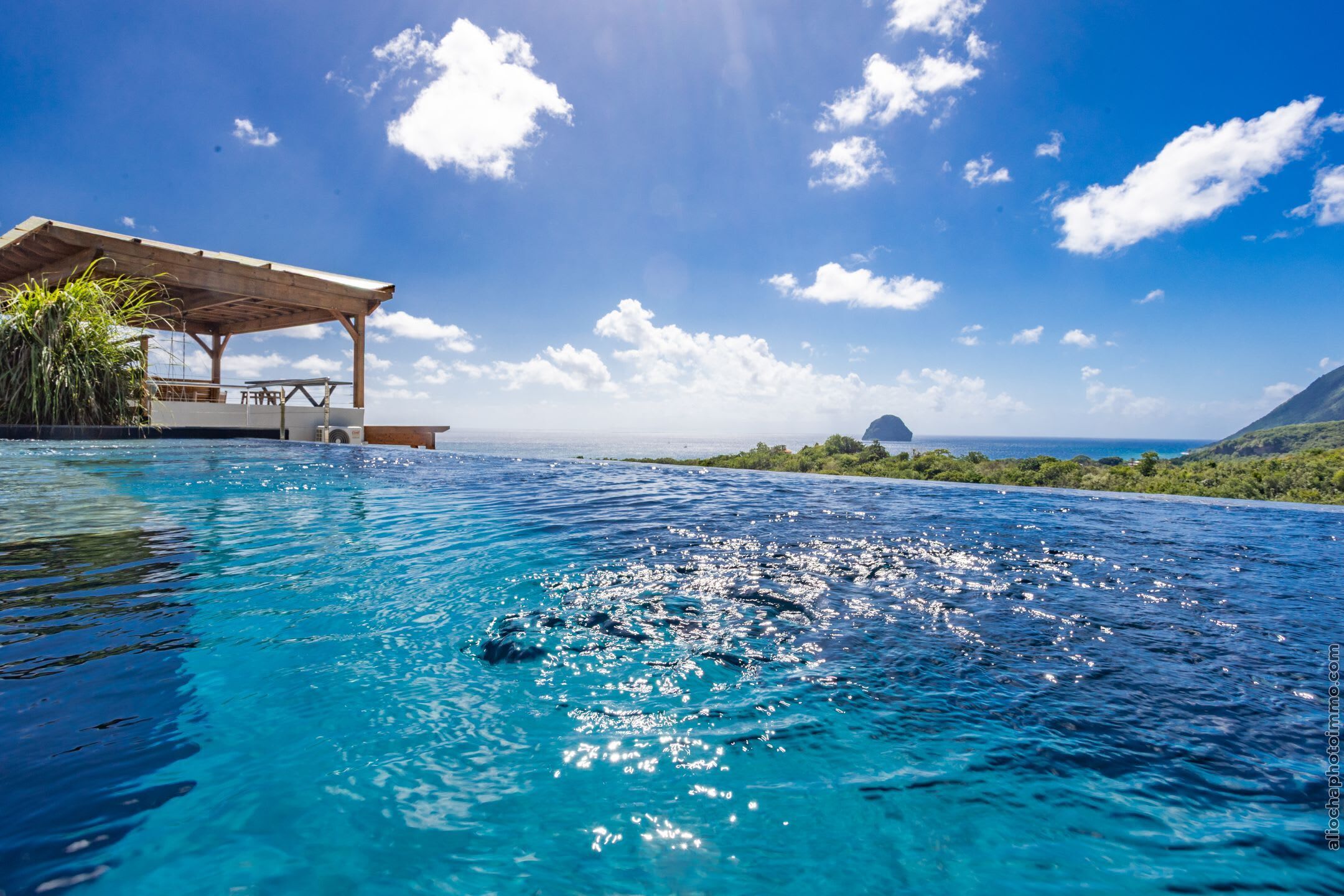 Piscine extérieure, piscine chauffée