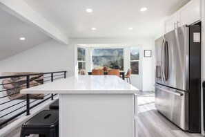 Interior - Cottonwood Basecamp-Game Room, 6TVS, Near Canyons! (Sandy)