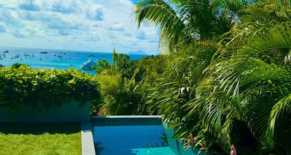 Villa Cinnamon sunset and sea view