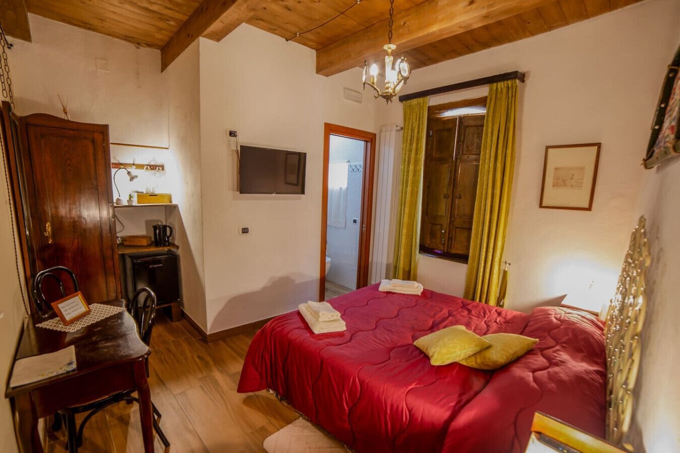 1 camera, Wi-Fi gratuito