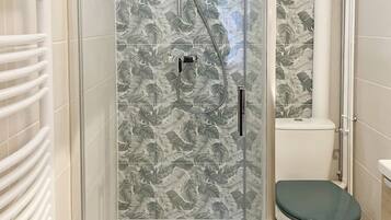 Shower, free toiletries, hair dryer, towels