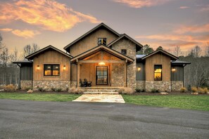 Exterior - 15% off December-March Please Inquire (Epworth)