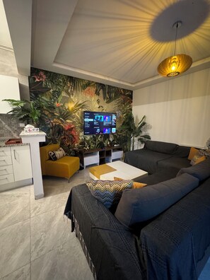 Living area - The Jungle Studio (Tunis Governorate)