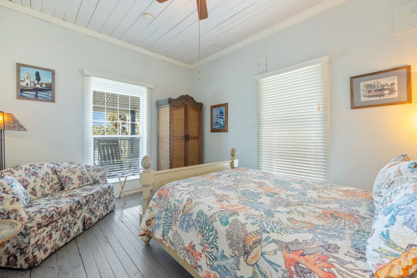 1 bedroom, travel crib, free WiFi, bed sheets