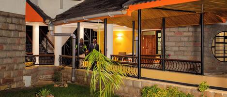 Villa Deluxe, vista al resort | Terraza o patio