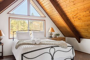 3 bedrooms, free WiFi, bed sheets