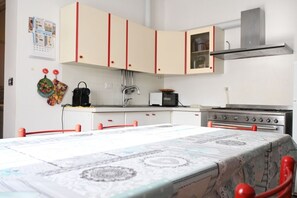 Frigorifero, forno