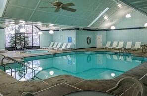 Pool - Beautiful Modern Lodge! Pool Table,8 TVs Wi-Fi Linen provided Central AC (Saw Creek)