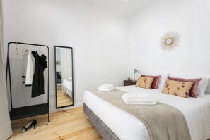 2 soverom, strykejern/-brett, reiseseng for barn og wi-fi (inkludert)