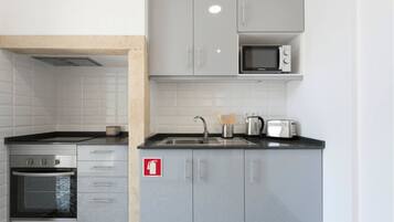 Microwave, oven, stovetop