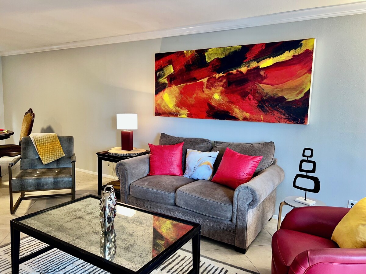 Photo 30 of NRG/Med Center Cozy Chic City Condo