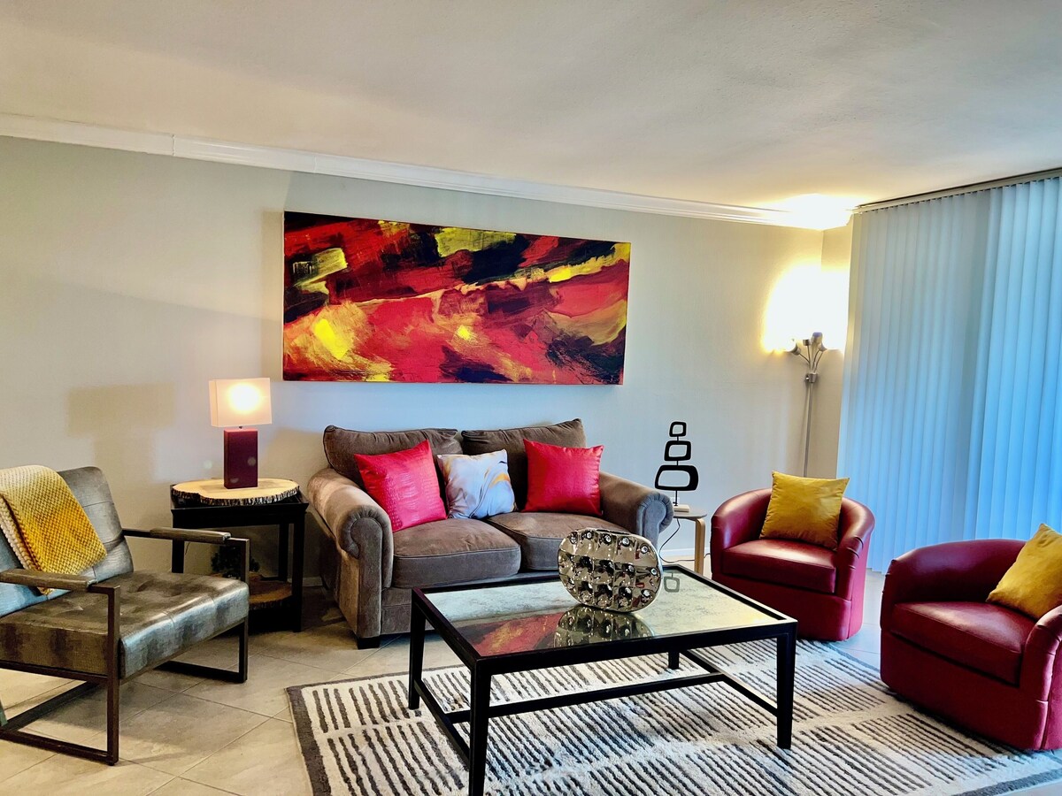 Photo 41 of NRG/Med Center Cozy Chic City Condo