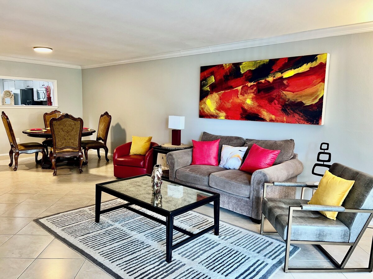 Photo 6 of NRG/Med Center Cozy Chic City Condo