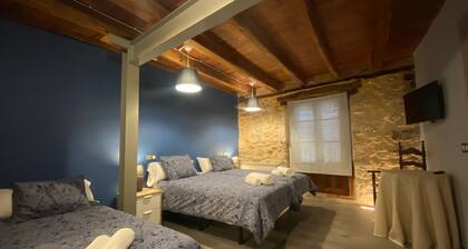 Country House 'La Mambla De La Ribera 1' with Mountain View, Shared Garden and Wi-Fi