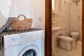 Douche, serviettes fournies