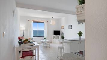 Fernseher, Stereoanlage