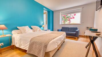 1 chambre, fer et planche Ă repasser, Wi-Fi gratuit, draps fournis