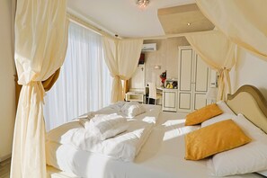 1 camera, Wi-Fi gratuito, lenzuola