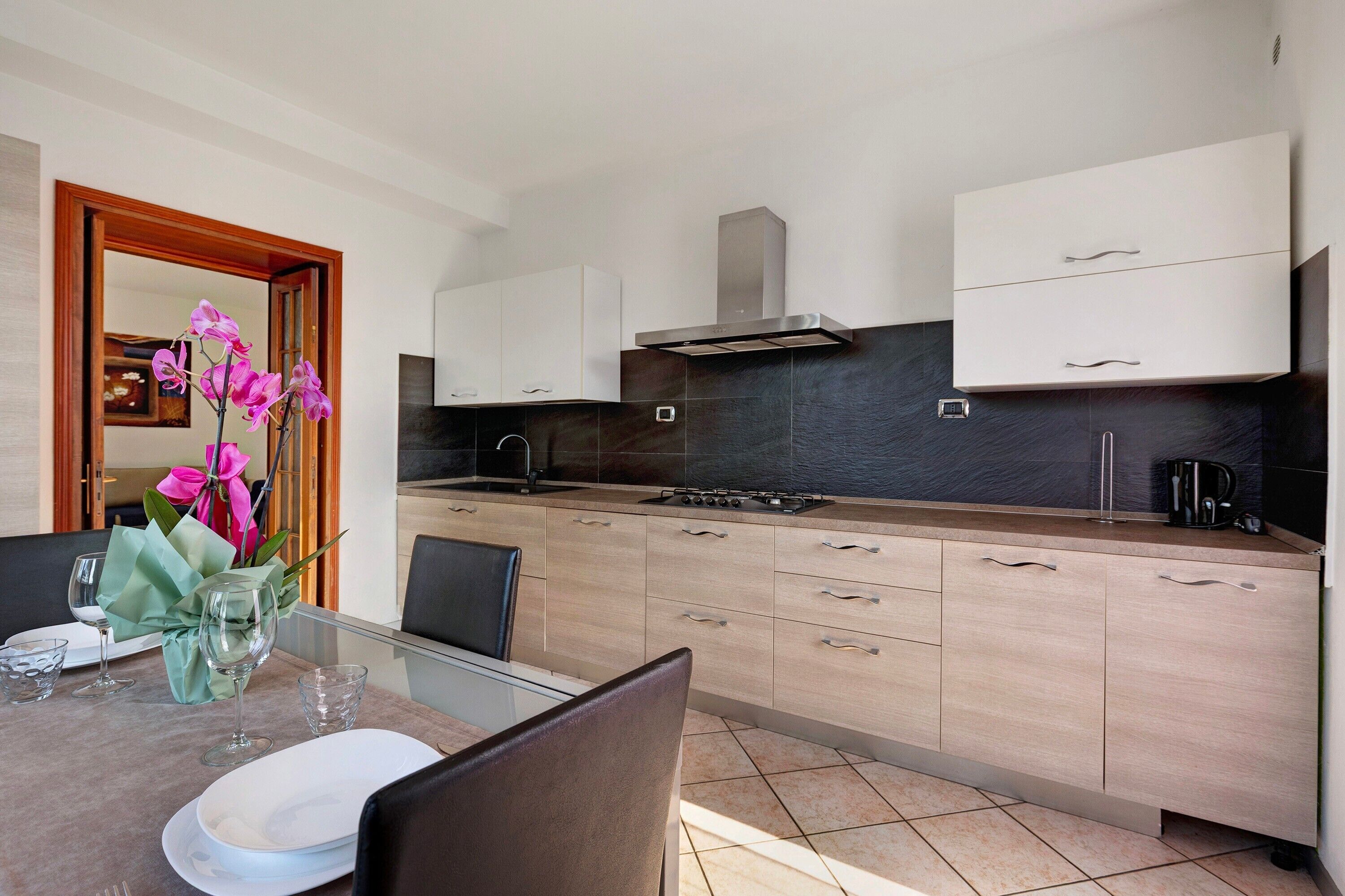 Fridge, oven, dishwasher, electric kettle