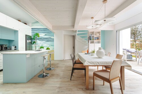 Architect's Villa 800m from the Sea – Comfort, Nature, and Serenity in Oléron, with Terrace Garden