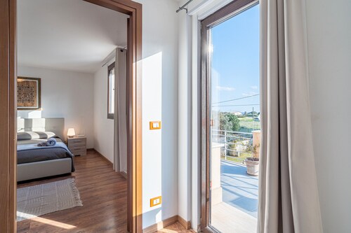 Villa 'Marta Maria Con Giardino' with Private Pool, Wi-Fi and Air Conditioning